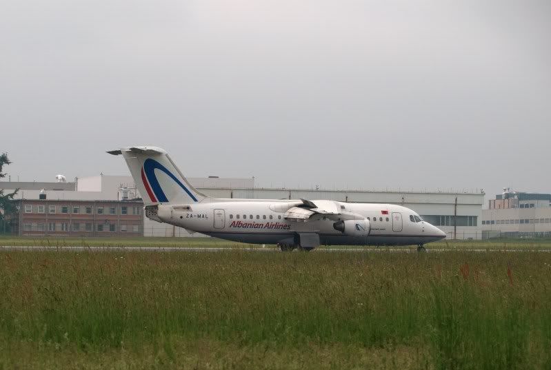 ZA-MALlandingon36.jpg
