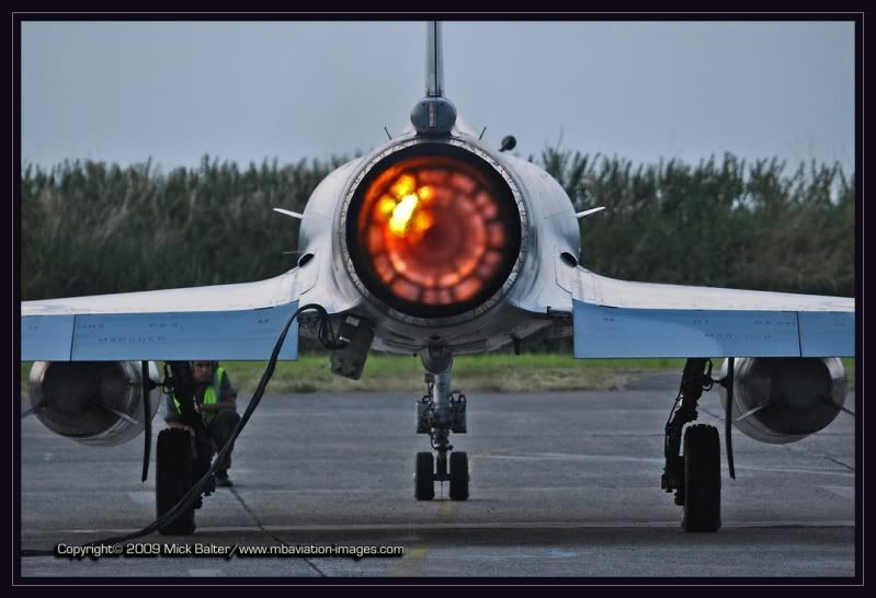 MBAviationImagesCambraiFltLineNa-1.jpg