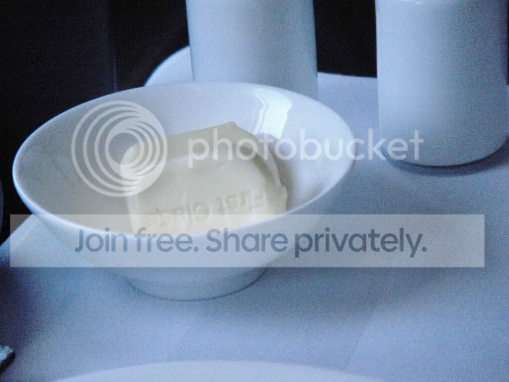 LHBREAKFAST5.jpg
