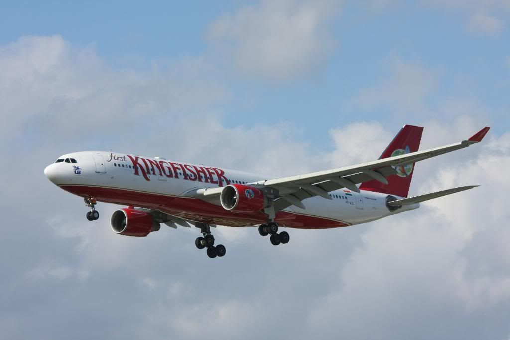 LondraHeathrow-LHR-07e08-06-20111604.jpg