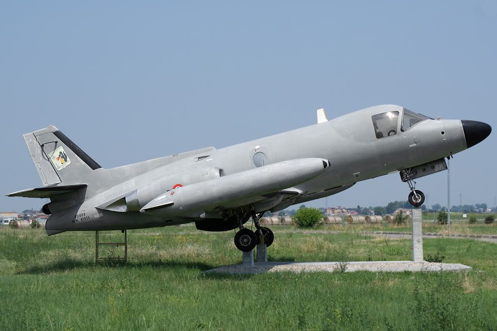 Piaggio-PD-808Parma-1600px.jpg