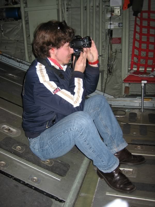 c27004.jpg
