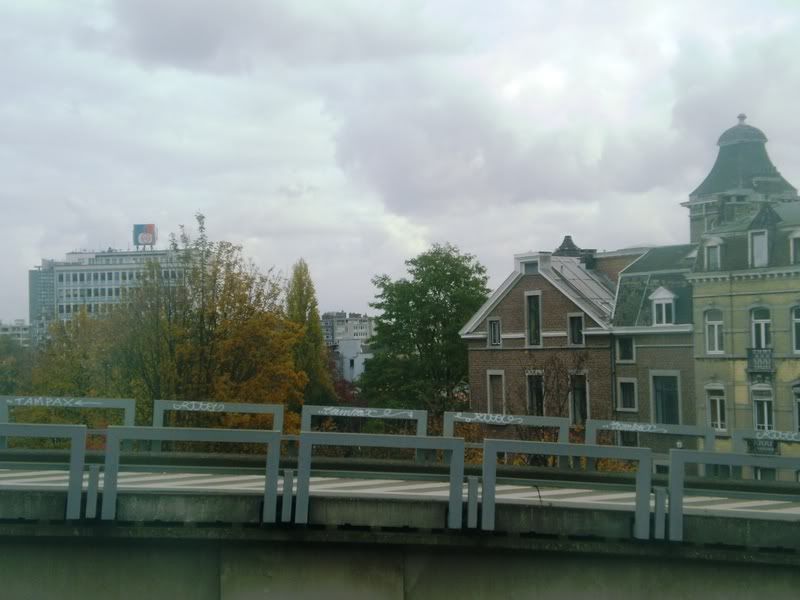 PB040202.jpg