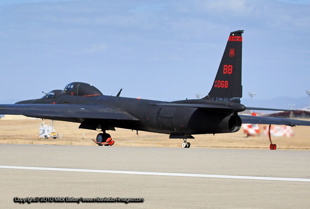 MBAviationImagesBealeSinglePogoFr.jpg