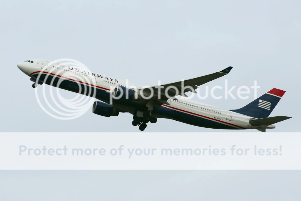 N273AYFco0201.jpg