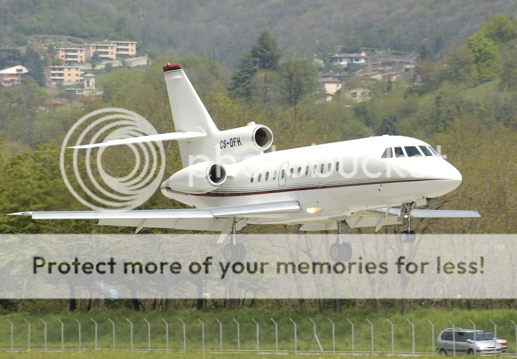 NJE900_3.jpg