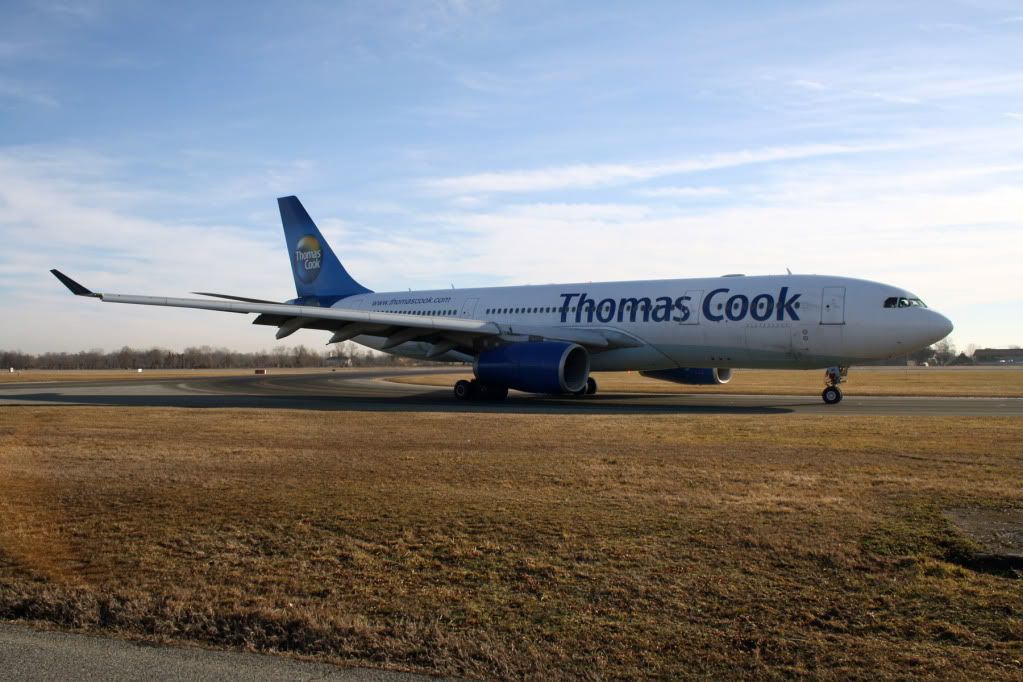 332ThomasCook2copy.jpg