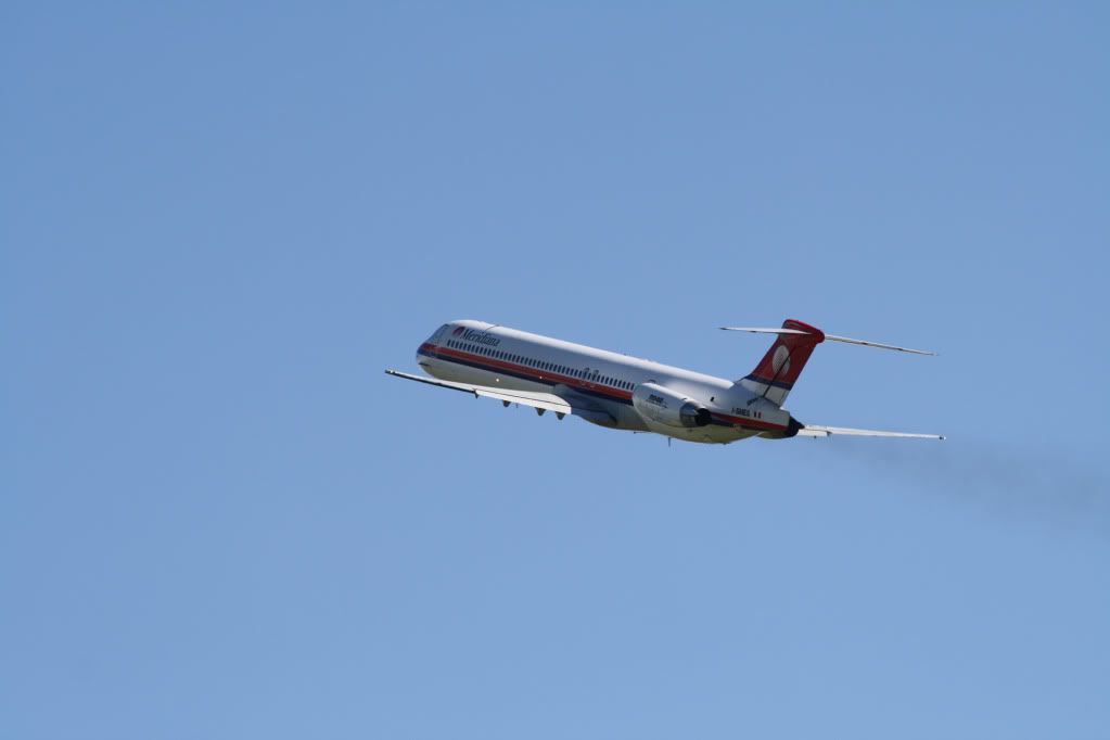 Md80Meridiana-1.jpg