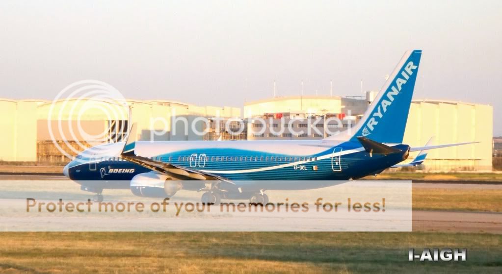 ryanair738.jpg