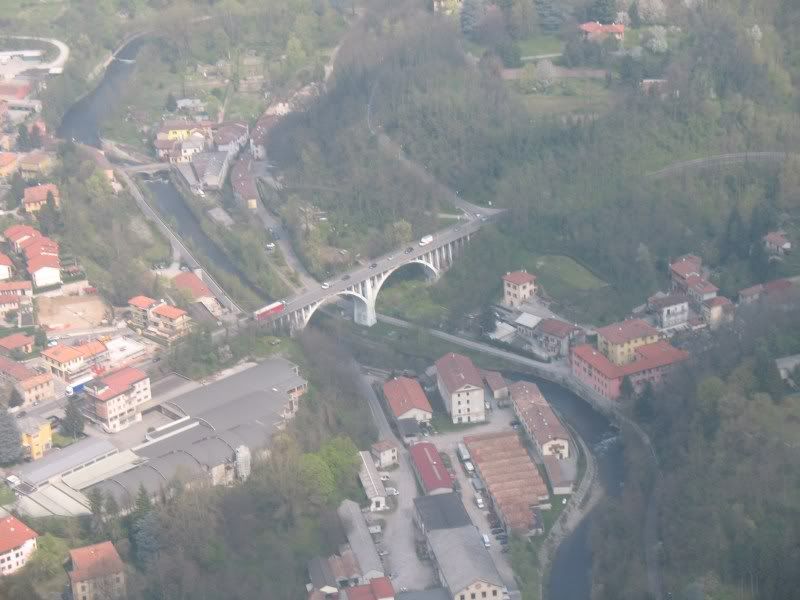 IMG_3138_VialeTrentoTriesteBridgeov.jpg