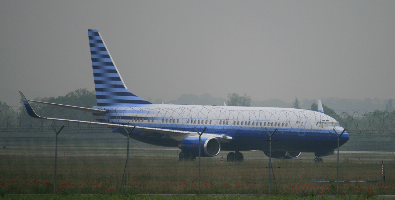 N737.jpg