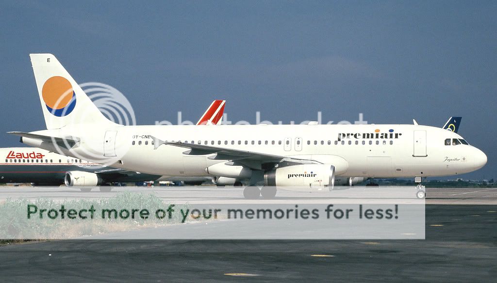 067-PREMIAIR-OY-CNE-A320.jpg