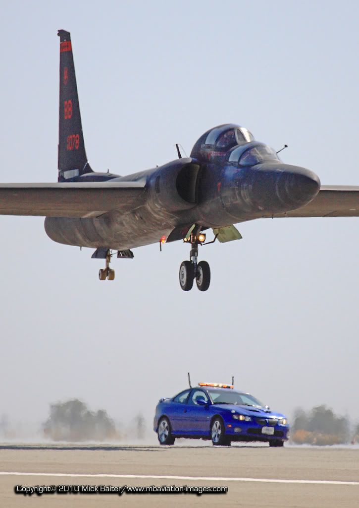 MBAviationImagesDragonChaseDreiFr.jpg