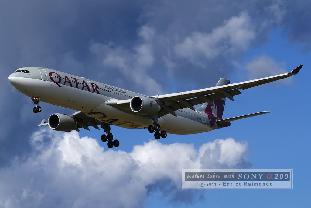 Airbus-A330-Qatar-IICPH.jpg