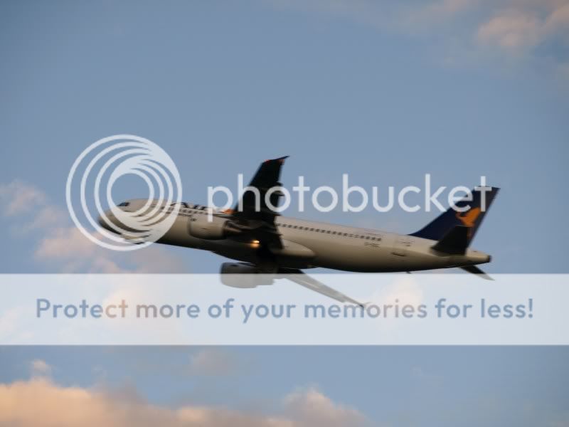 EI-DSCtakeoff36.jpg