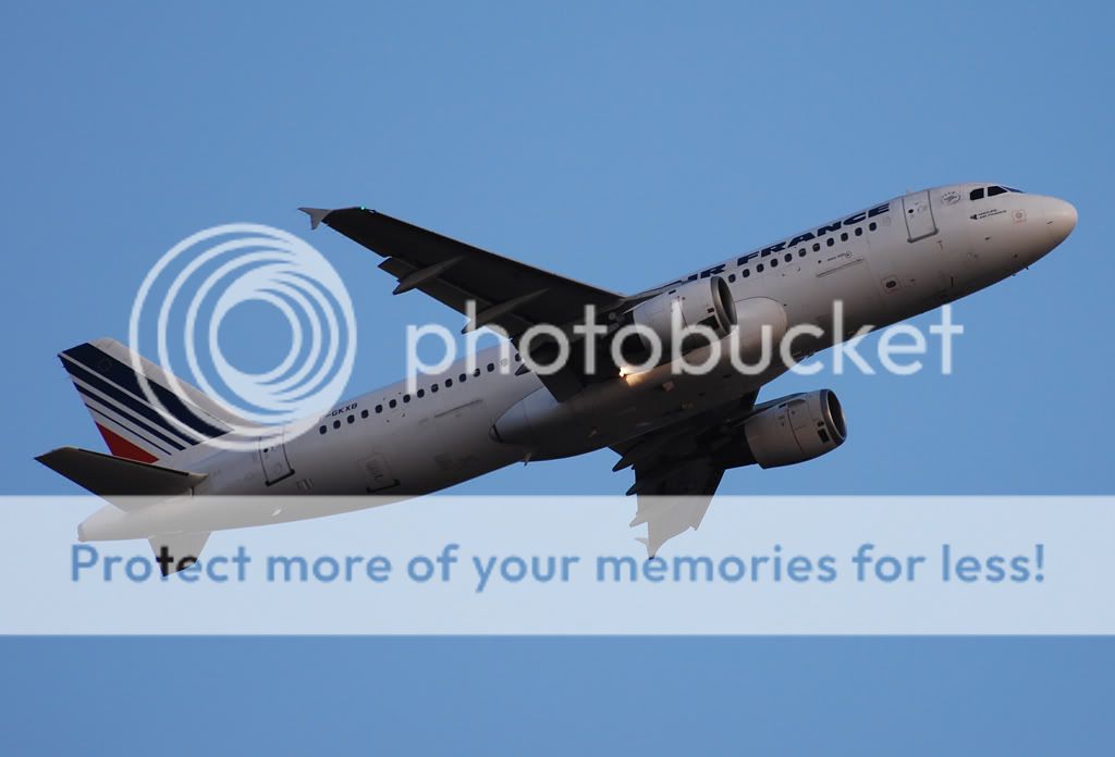 F-GKXB.jpg