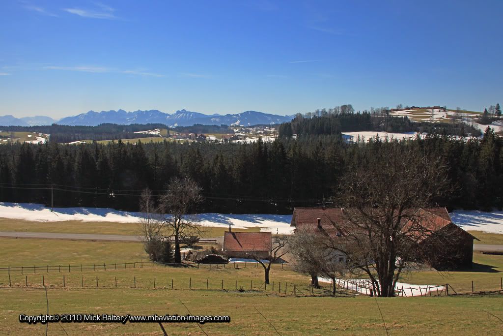 MBAviationImagesKaufbeurenBergeFr.jpg