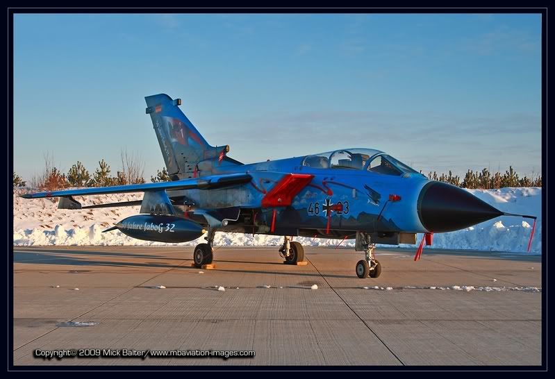 MBAviationImagesNightshootingECRNeu.jpg