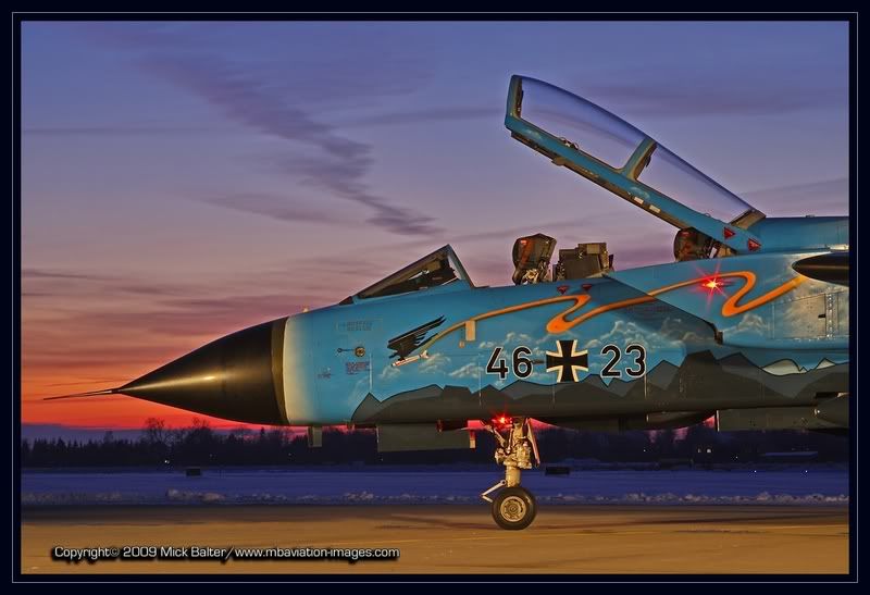 MBAviationImagesNightshootingECR-3.jpg