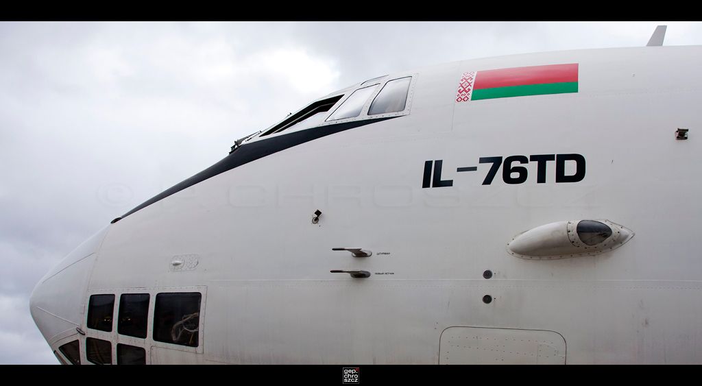 IL76-b.jpg