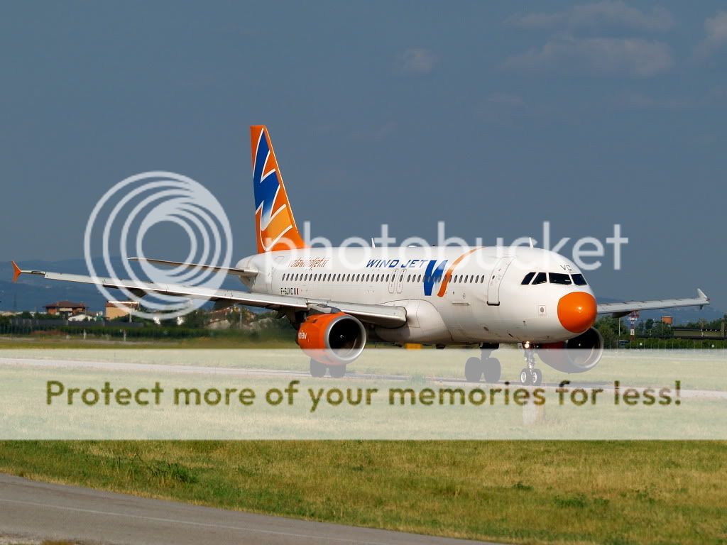 AM279325.jpg