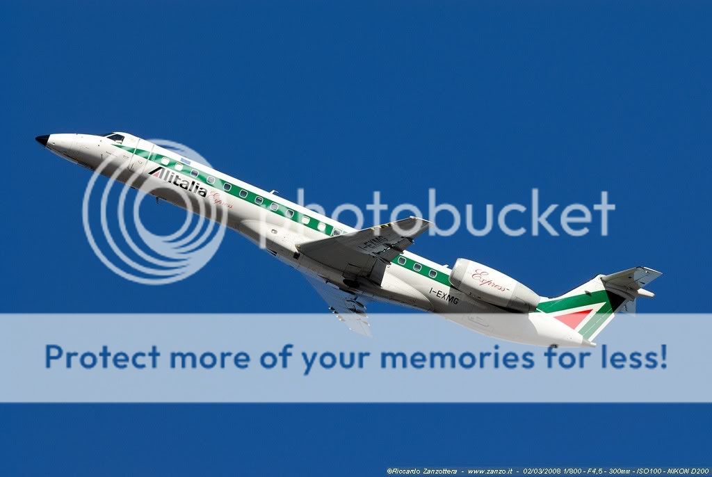 Alitalia_I-EXMG_Embraer_ASC13680_02.jpg
