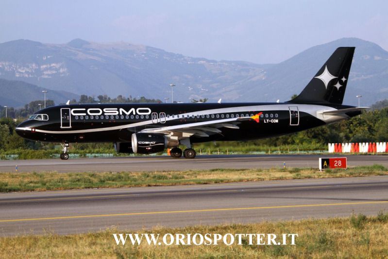 a320cosmoairlinesly-com.jpg