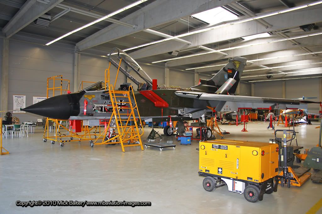 MBAviationImagesKaufbeurenTornad-1.jpg