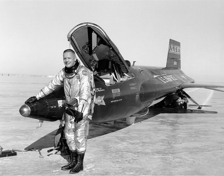 765px-Pilot_Neil_Armstrong_and_X-15_-1.jpg