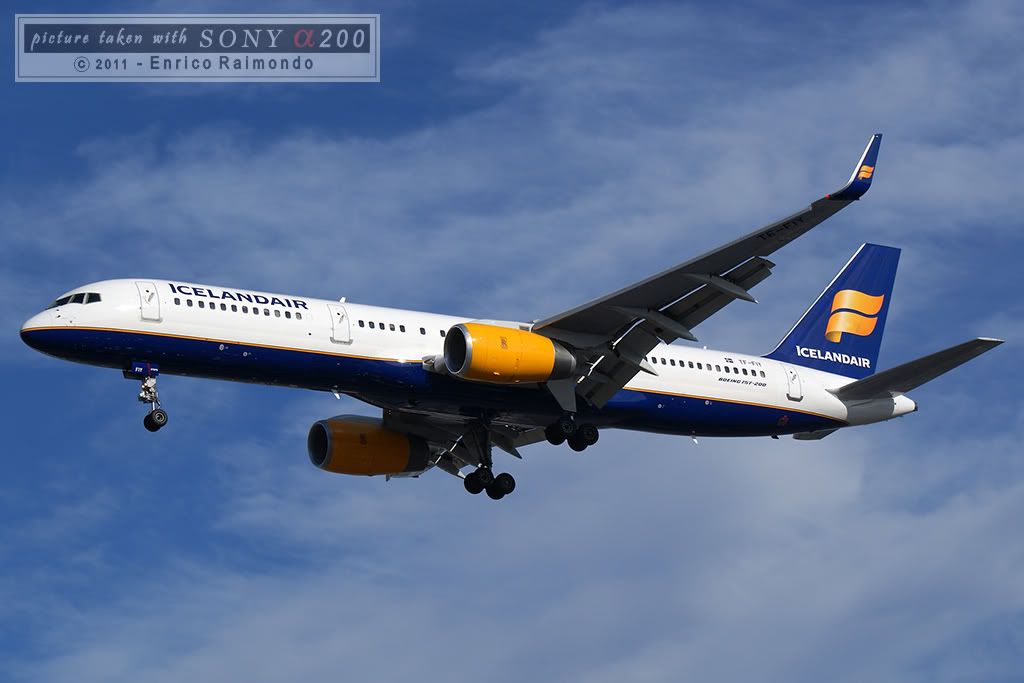 Boeing-757-200-Iceland-AirLHR.jpg