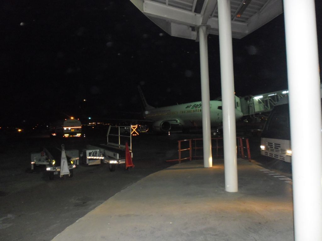 air_zps1a57362b.jpg
