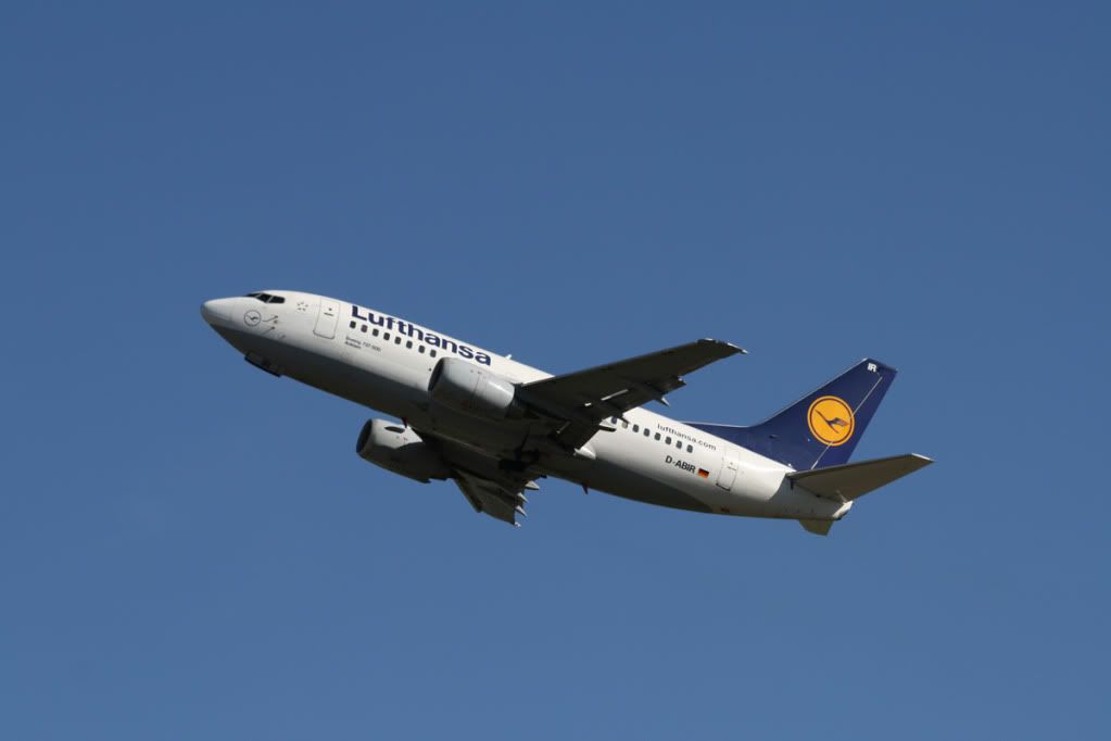 B735-Lufthansacopy.jpg