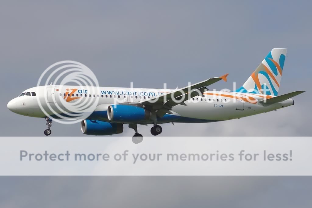TC-IZLZrh1605a.jpg