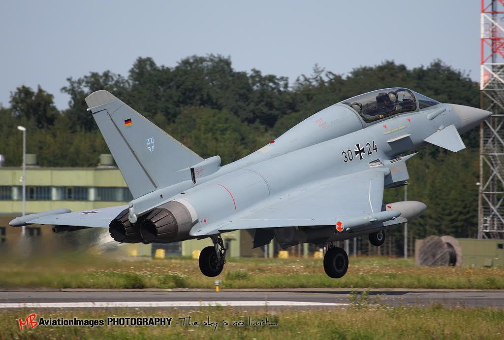 MBAviationImagesETNLRwyBordkanoneErsteRundeZweiFr.jpg