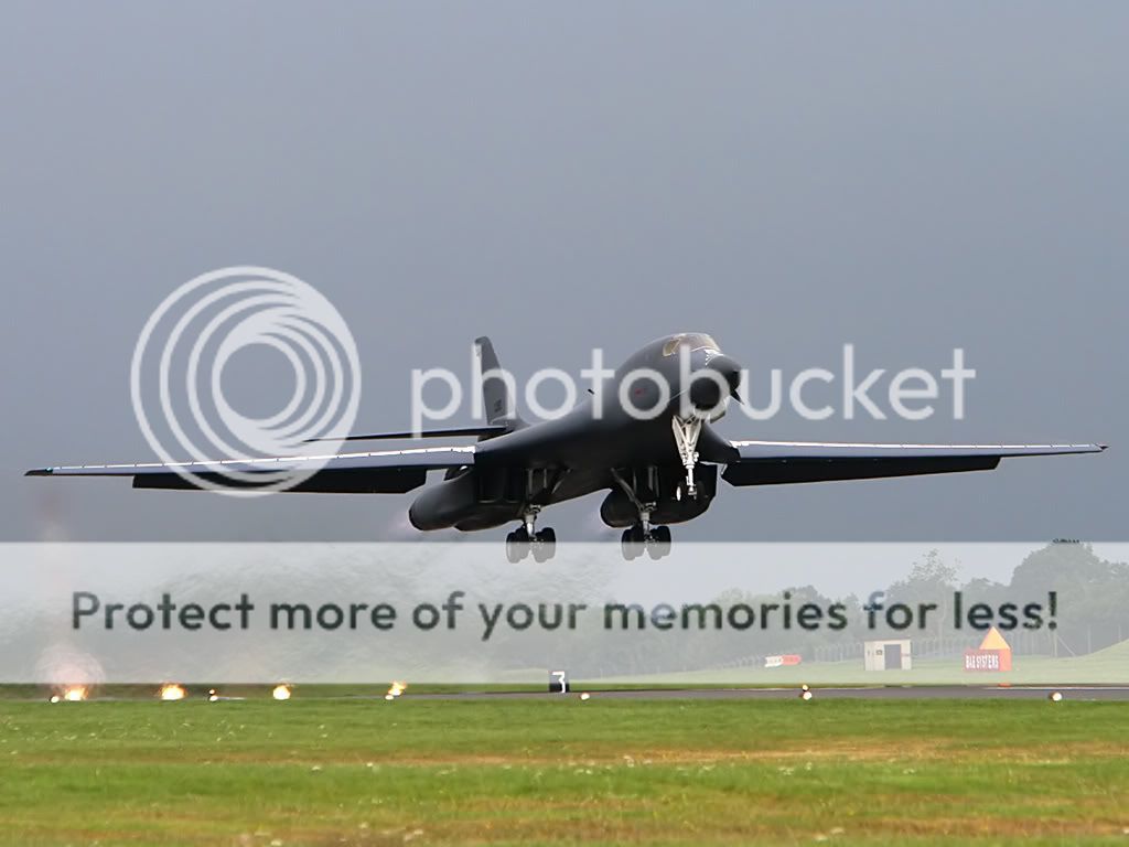 B-1B-02.jpg