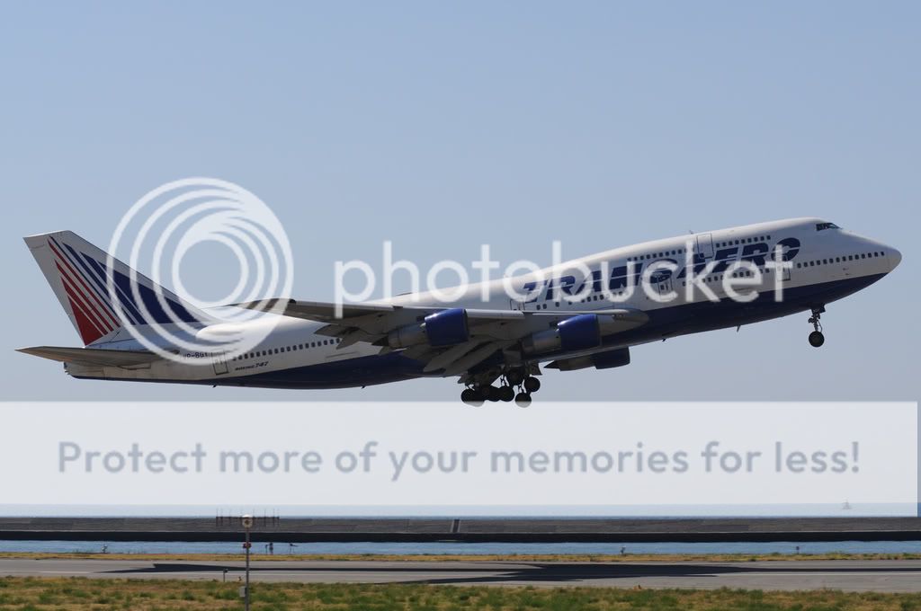 transaerotakeoff2.jpg