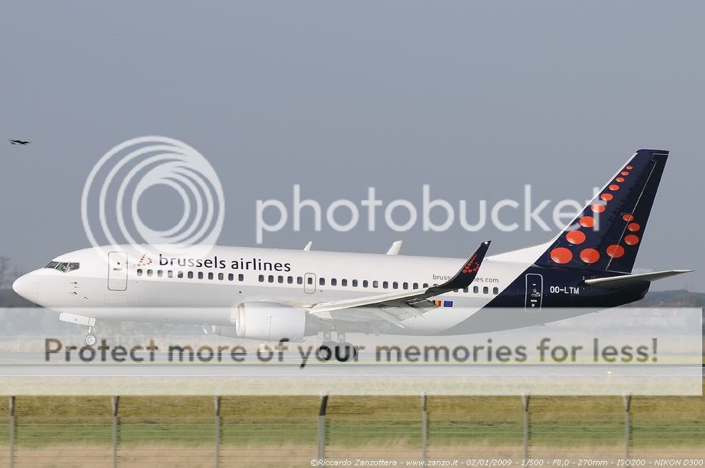 SNBrussel_OO-LTM_B737_BSC3972_02012.jpg