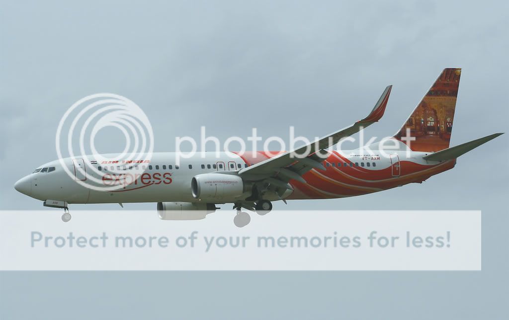 021-AIRINDIAEXPRESS-VT-AXM-B7384.jpg