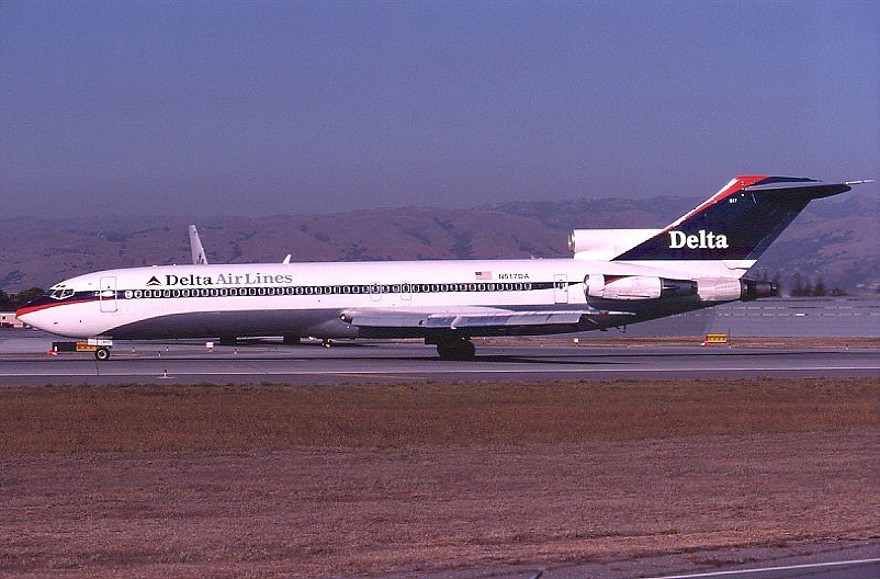N517DA.jpg