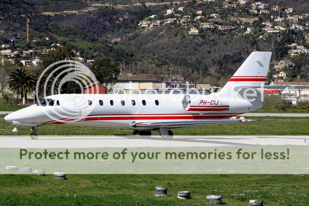 PH-CIJ.jpg
