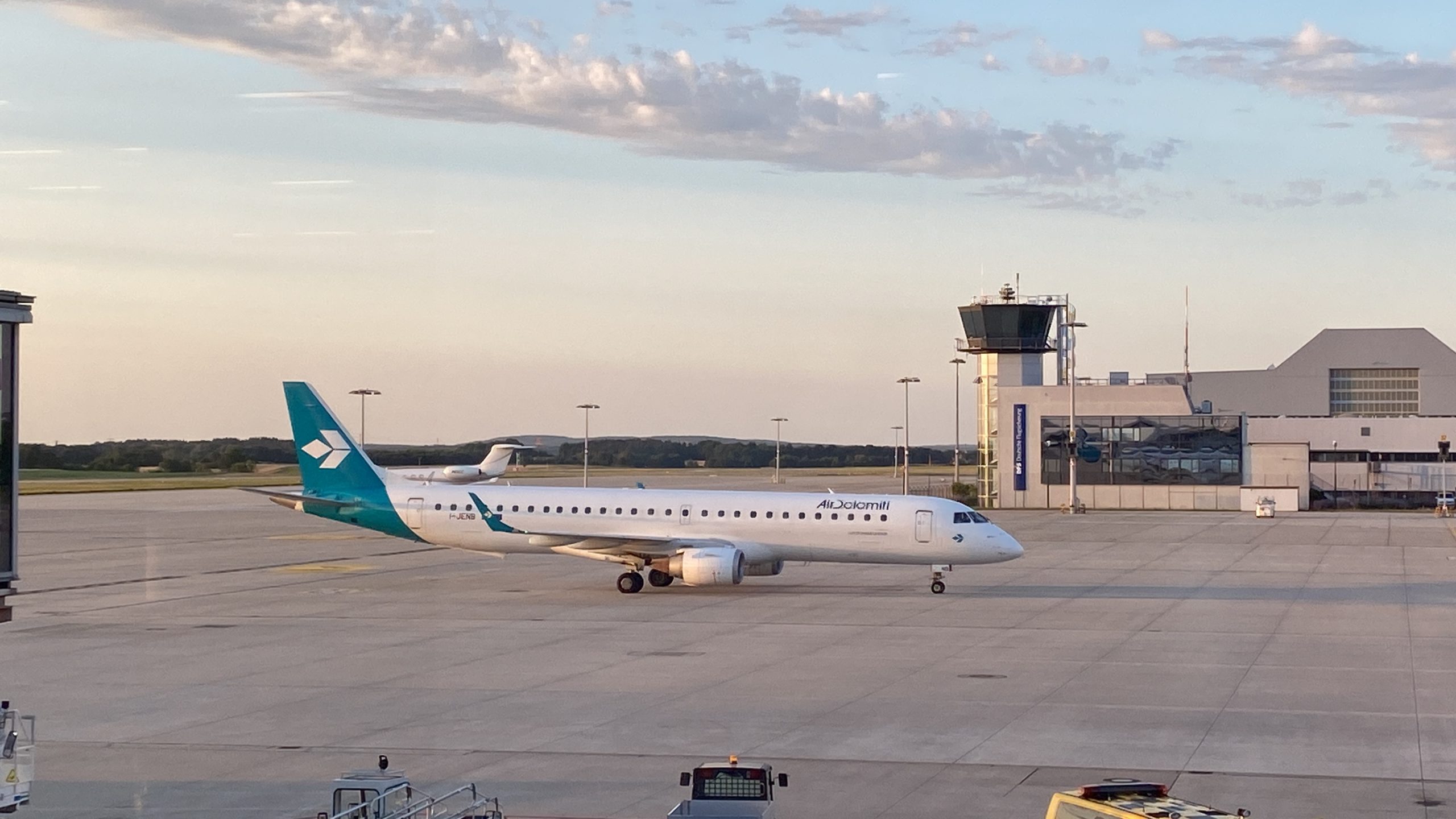 airlinegeeks.com
