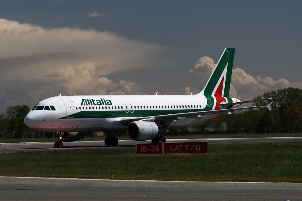 A320Alitalia-5.jpg