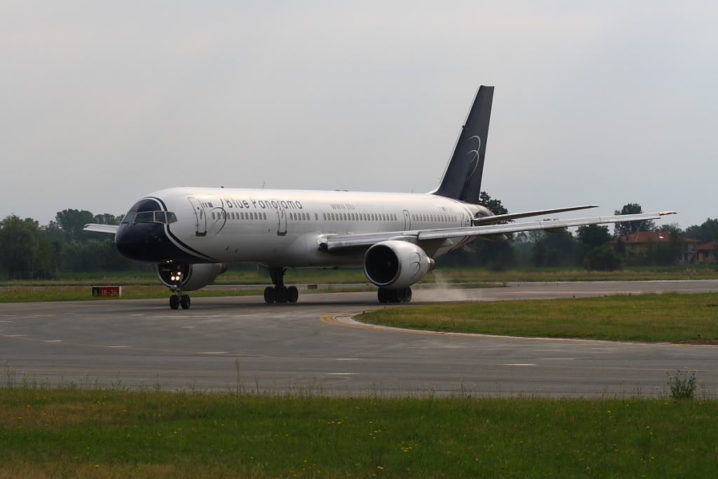 B752BluePanorama2JPG.jpg