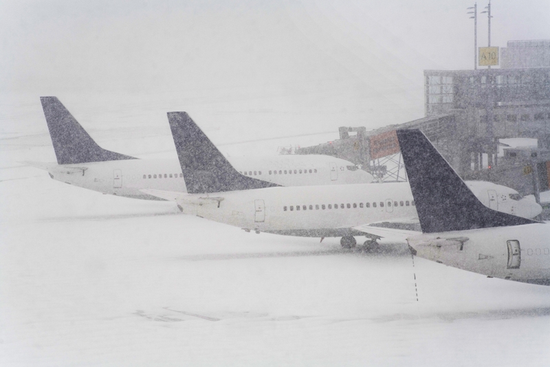 snow-airport.jpg