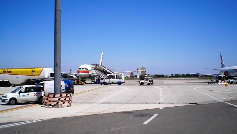 PIAZZALE.jpg