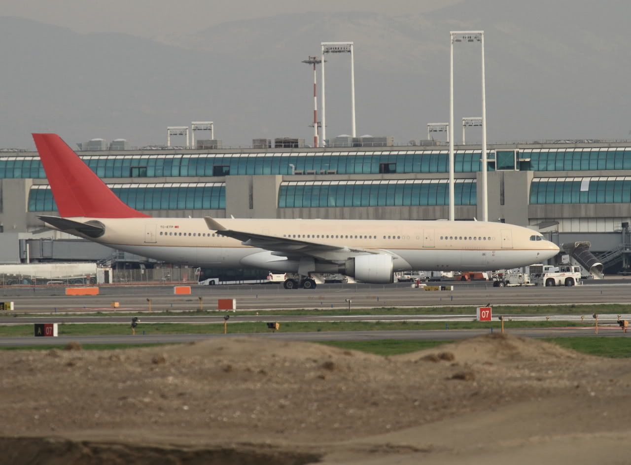 9943ac001.jpg