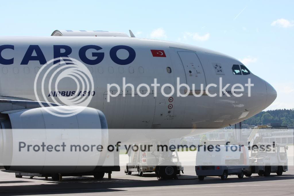 ZurichKloten-ZRH-16-17-05-09006.jpg