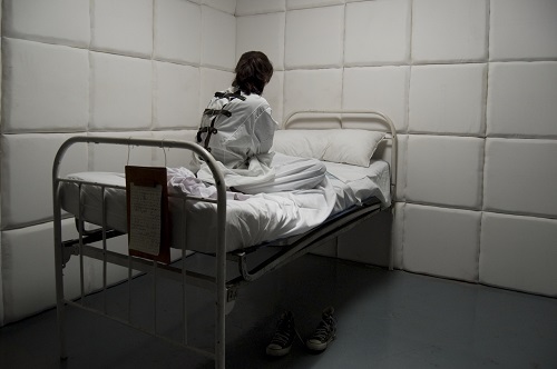 ospedale_psichiatrico_big500%20jpg.jpg
