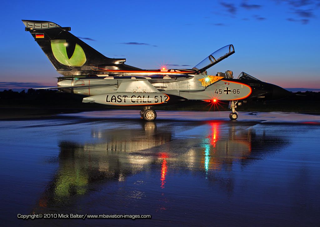 MBAviationImagesJagelTigerRwyNightFr.jpg