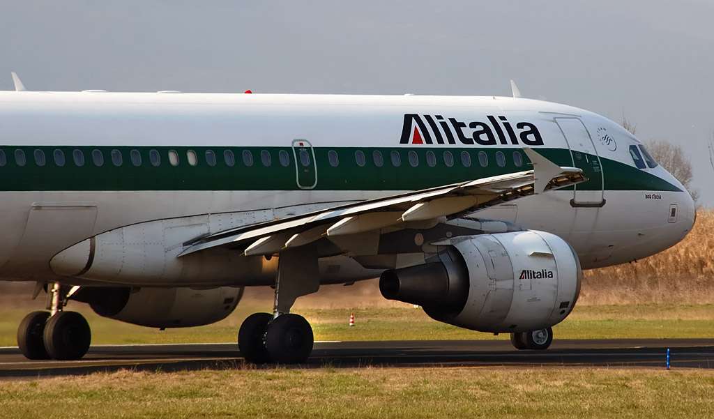 a319aza.jpg